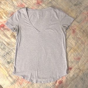 lululemon tee